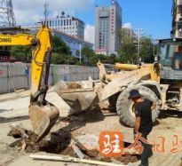 啊嗯嗯操逼视频高温下的坚守｜道路建设者用汗水铺就畅通路